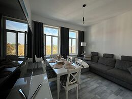 4 room new apartment center contactless