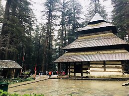 Manali Manor