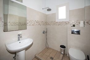 Dilino Hotel