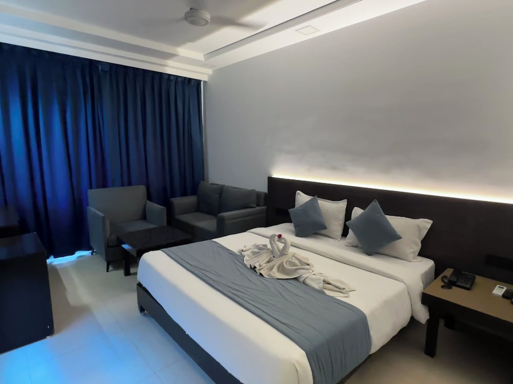 HEMAS HOTEL SUPREME