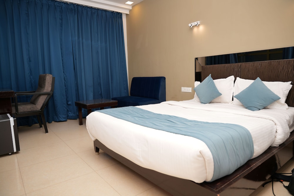 HEMAS HOTEL SUPREME