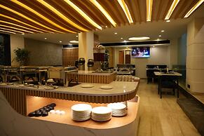 HEMAS HOTEL SUPREME
