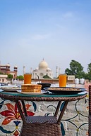 Joey's Hostel Agra