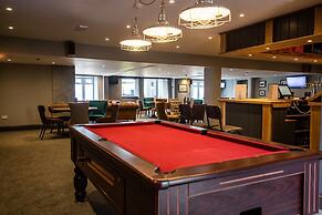 2Br Lodge - Pool - Fireplace - Petsok - Parking