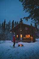 Little Atlin Lodge