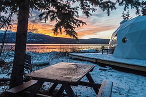 Little Atlin Lodge