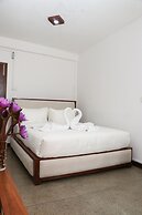 CELONESE HOTEL & RESTAURANT Kandy