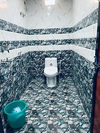 Ayodhya Dham Hotel By GRB