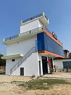 Ayodhya Dham Hotel By GRB