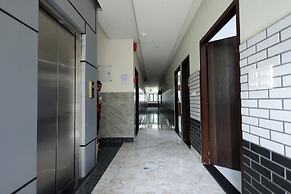 Shri Girraj Residency