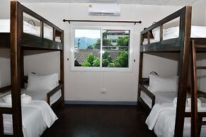 HomeyMaeKha Hostel Chiangmai
