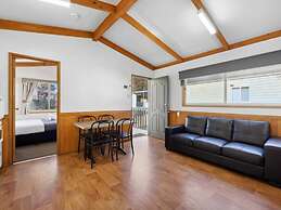 Canberra Holiday Village