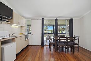 Valla Beach Holiday Park
