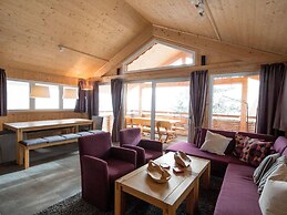 Beautiful Chalet With hot tub