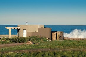 GweGwe Beach Lodge