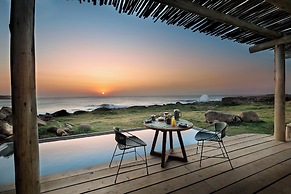 GweGwe Beach Lodge