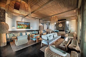 GweGwe Beach Lodge