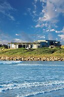 GweGwe Beach Lodge