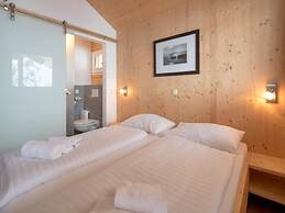 Modern Chalet With Infrared Sauna