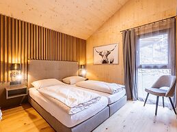 Lavish Chalet With Sauna & hot tub