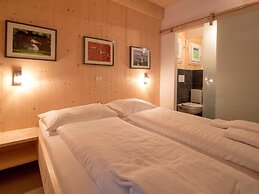 Chalet in Austria Near Ski Slopes & Sauna