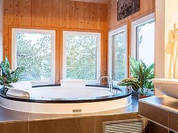 Chalet in Austria Near Ski Slope & Sauna