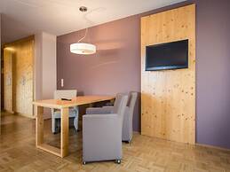 Apartment in Alps Near Ski Slope