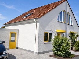 Bungalow in Breskens Near Beach & Pool