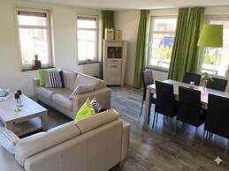 Pet-loving Stay With Garden