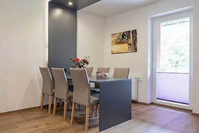 Apartment in Styria With Mountain Views