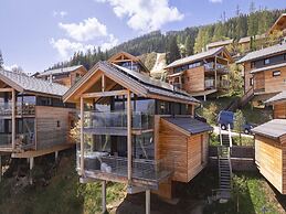 Appealing Chalet With Sauna