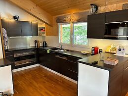 Amazing Chalet With Sauna
