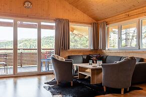 Amazing Chalet With Whirlpool