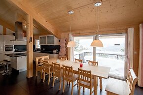 Lovely Chalet With Sauna