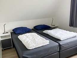Holiday Home With Pet-friendly Garden