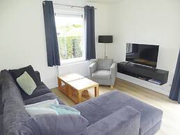Holiday Home With Pet-friendly Garden