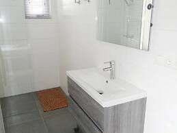 Holiday Home With Pet-friendly Garden