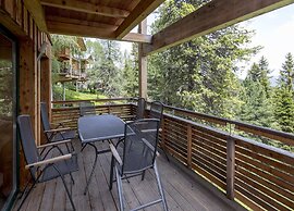 Charming Chalet With Indoor hot tub