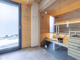 Lush Chalet With Private Sauna
