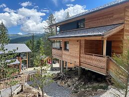 Lush Chalet With Private Sauna