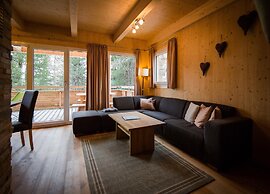 Lavish Chalet With Finnish Sauna