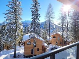 Superior Chalet Withsauna & Hottub