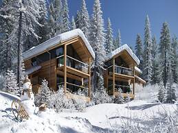 Superior Chalet Withsauna & Hottub