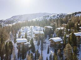 Superior Chalet Withsauna & Hottub