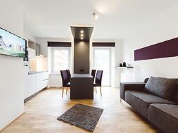 Mountain-view Styria Apartment