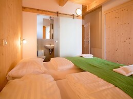 Chalet in Turracherhohe With Sauna & Ski Access