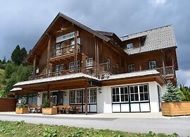 Studio Apartment With Nice Balcony