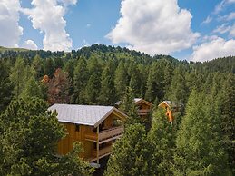 Chalet With Sauna on Balcony