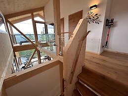 Chalet With Sauna on Balcony