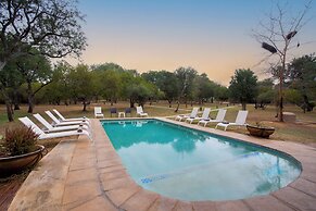 Kubu Bush Lodge